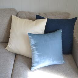 50x50 cm/ 19, 7x19, 7 Inch Cream Pillow-Cover, Eggshell-Coloured W. Minimal Pattern, For Decorative Pillow - thumbnail 3