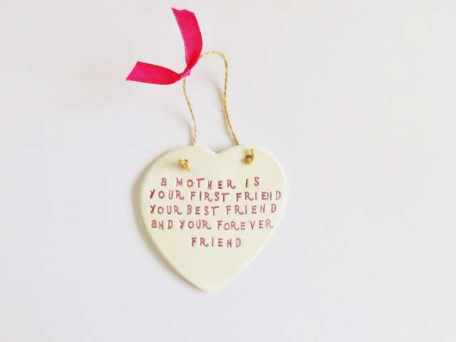 Mother Quote Heart Plaque Mums Sentiment Saying Ornament Meaningful Special Moms Gift - image 1