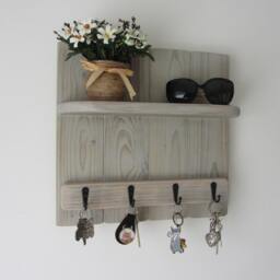 Rustic Reclaimed Wood Chalk Grey/French 4 Hook Key Holder With Shelf - thumbnail 3