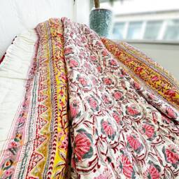 Quilted Pure Cotton Reversible Bed Throw King Size Summer Indian Quilt Handmade Handprint Country - Happy Mustard White Pink Bloom Gardenia - thumbnail 2