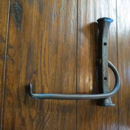 Rustic Hand Forged Hammered Square Toilet Paper Holder - thumbnail 3
