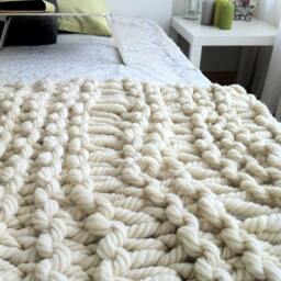 Super Chunky Throw Blanket, 30x83 Inches/75x210 cm, Throw, Knit Wool - thumbnail 2