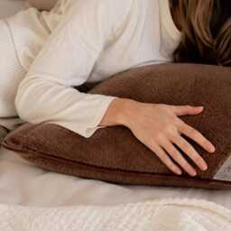 Pack Of 2 Merino Wool Bed Pillows Luxury Zipped Cover - thumbnail 4