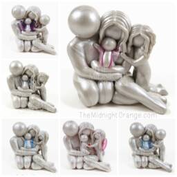 Custom Family Of 4 Clay Sculpture Pregnancy & Infant Loss Sympathy Gift - thumbnail 1