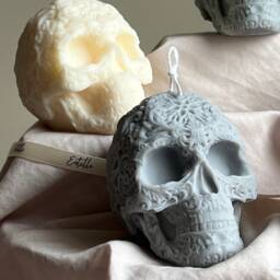 Handmade Halloween Skull Candle Spooky Soy Wax Home Decor - thumbnail 2