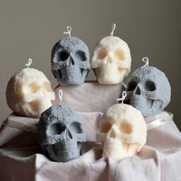 Handmade Halloween Skull Candle Spooky Soy Wax Home Decor - thumbnail 1