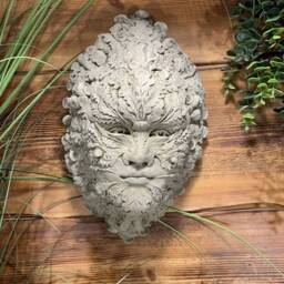 stone Garden Green Man Lady Leaf Face Plaque Wall Hanging Ornament High Detail - thumbnail 2