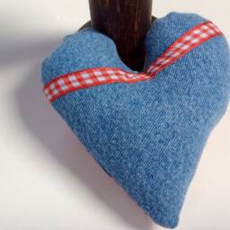 Americana Fabric Heart, Patriotic Shelf Sitter, Farmhouse Decor - thumbnail 2