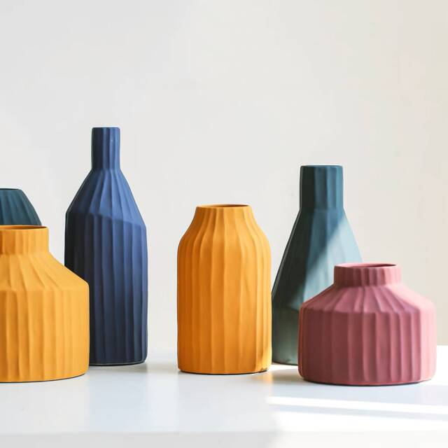 Morandi-Inspired Minimalist Origami Vase/ Handmade High Quality Clay/ Home D??cor/ Flower Vase/Gift/ Different - image 1