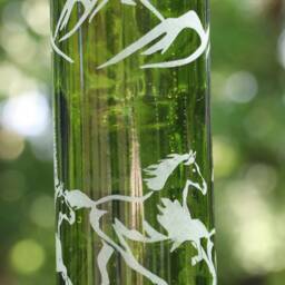 New Etched Horse & Mountians Recycled Wine Bottle Hummingbird Or Bird Feeder - thumbnail 2