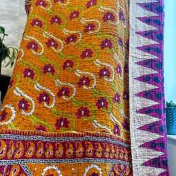 Vintage Handmade Kantha Stitch Sofa Throw - Beach Camper Van Quirky Colours Musted Red Floral Purple - thumbnail 2