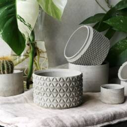 Geometrical Concrete Planter - Handmade Desk Organiser - thumbnail 2