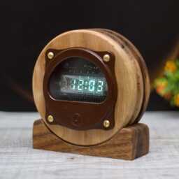 Vfd Ice Clock On Vacuum Fluorescent Display Ivl2-7/5. Mid Century Design. Usb Supply - thumbnail 3