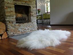 "Sheepskin Icelandic White & Cream Throw Genuine Leather Sheep Skin 52"" X 32" - thumbnail 1