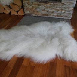 "Sheepskin Icelandic White & Cream Throw Genuine Leather Sheep Skin 52"" X 32" - thumbnail 3