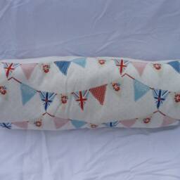 Pillow Bolster Garlands Of Multicolored Childish Flags To Tidy Up Your Cuddly Toys(Fluffs, Memories(Souvenirs Or Collections, Photos - thumbnail 2