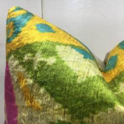 Silk Ikat Pillow Cover - 16x16 Handwoven Accent Cushion - thumbnail 3
