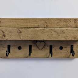 Cottage Key Holder With Four Hooks For Hallway/Entranceway Kitchen - Antique Pine - 0161 - thumbnail 4