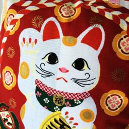 Maneki Neko Cat Pillow Cover, Sofa Bedding Throw, Cotton Animal Pillow, Japanese Lovers Gift - thumbnail 3