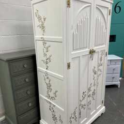 Vintage Old Charm Linenfold Painted White & Gold Cherry Blossom Wardrobe - thumbnail 2