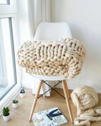 Chunky Knit Blanket. Luxury Bed Runner. Giant Cream Throw. Merino Wool Rug - thumbnail 1