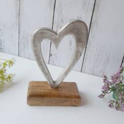 Metal Tapered Heart Ornament On Wooden Base - Thehome&heartsshop Rustic Shabby Decoration Christmas Wedding Gift Xmas - thumbnail 2
