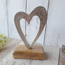 Metal Tapered Heart Ornament On Wooden Base - Thehome&heartsshop Rustic Shabby Decoration Christmas Wedding Gift Xmas - thumbnail 1