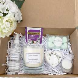 Spa Gift Set - Birthday Christmas Gifts For Her Candle -Wax Melts Mother's Day Handmade -Soy Wax Pamper Aromatherapy Strong - thumbnail 2