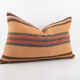 Anatolian Kilim Pillow Cover 16x24 Wool Geometric Cushion - thumbnail 3