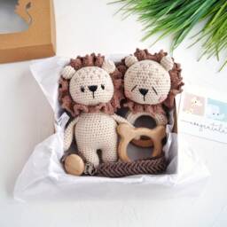 Safari Baby Shower Gift Box, Lion Crochet Toy, Personalized For Boy, Congrats On Pregnancy Basket, Baby Welcome Present - thumbnail 4