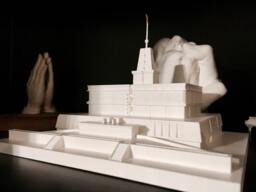 Mexico City, Temple Statue - Made To Order - thumbnail 1