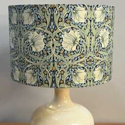 William Morris Antiqued Pimpernel Gold-Lined Lampshade From Lamparioma - thumbnail 3