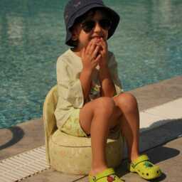 Toddler Booster Seat For Dining Table - Portable Wipeable Child Chair - thumbnail 2