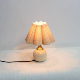 Handmade Scallop Khaki Fabric Table Lamp With Ceramic Base For Home Decor-46# - thumbnail 1