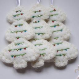 Christmas Ornaments, Traditional Felt Christmas Decoration, Tree Felted Decorations, Decorations With Pearls - thumbnail 2