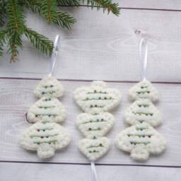Christmas Ornaments, Traditional Felt Christmas Decoration, Tree Felted Decorations, Decorations With Pearls - thumbnail 3