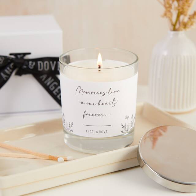 Memories Live in Our Hearts Forever Gift Boxed 30Cl Remembrance Candle Sympathy - image 1