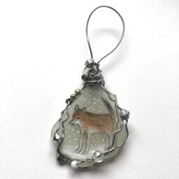 Hand Painted Fox Sea Glass Christmas Ornament - Beaded Wire Decoration - thumbnail 1