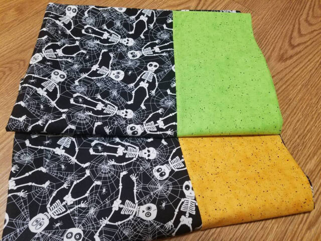 Glow-In-The Dark Skeleton Pillowcase - image 1