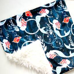 Dream Lovie. Security Blanket. Personalized Lovey. Faux Fur Navy Mermaids. Mini Baby Minky Shower Gift - thumbnail 3