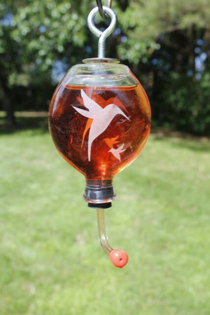 Small Etched Mom & Baby Hummingbird For Window Or Garden Bottle Hummingbird Feeder - image 1
