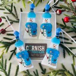 Fused Glass Snowman Decoration With Forget Me Knot Flower - Christmas Decoration, Snowman Cornish - thumbnail 2