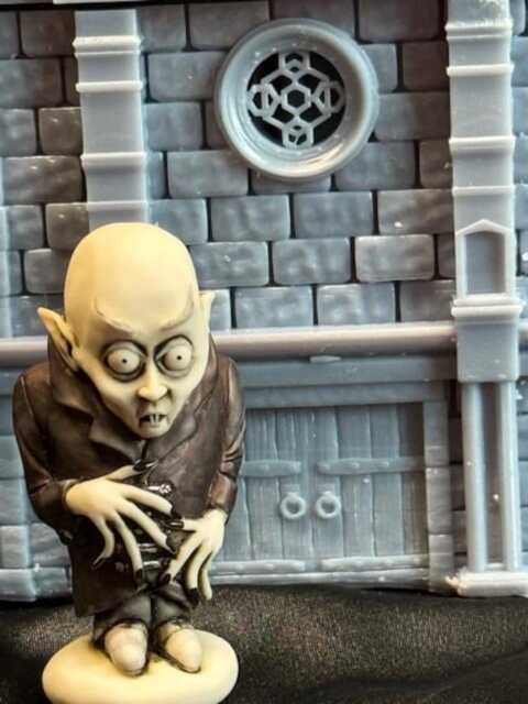 Neil Eyre Eyredesigns Halloween Count Dracula Nosferatu Nos4A2 Spooky Ghouls Figurine Limited Edition - image 1