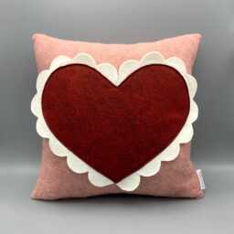 Handmade Wool Felt Heart Pillow Red & Pink Scalloped Edge Valentine's Day Decor - thumbnail 1
