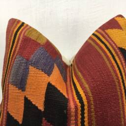 Vintage Kilim Pillow Cover, 16x16, Handwoven Turkish Bohemian Decor - thumbnail 2
