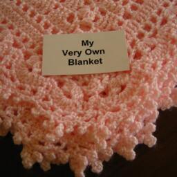 Soft Pink Lace Hand Crocheted Baby Girl Blanket - thumbnail 3