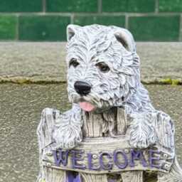 Concrete Dog With Welcome Sign Statue Stone Westie Ornament Dog Garden Decor Handmade Sculpture Cement Entry Porch Figure Lover Gift - thumbnail 3