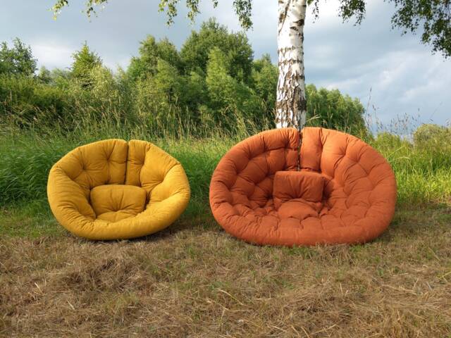 Velvet Round Floor Cushion Foldable Futon Chair, Garden Pouf - image 1