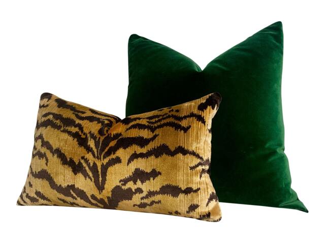 Designer Plush Velvet Pillow in Green. Decorative Pillow Rich Green, Luxurious Accent Cushion Cover, Solid Green Cover - image 1