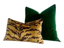 Designer Plush Velvet Pillow in Green. Decorative Pillow Rich Green, Luxurious Accent Cushion Cover, Solid Green Cover - thumbnail 1